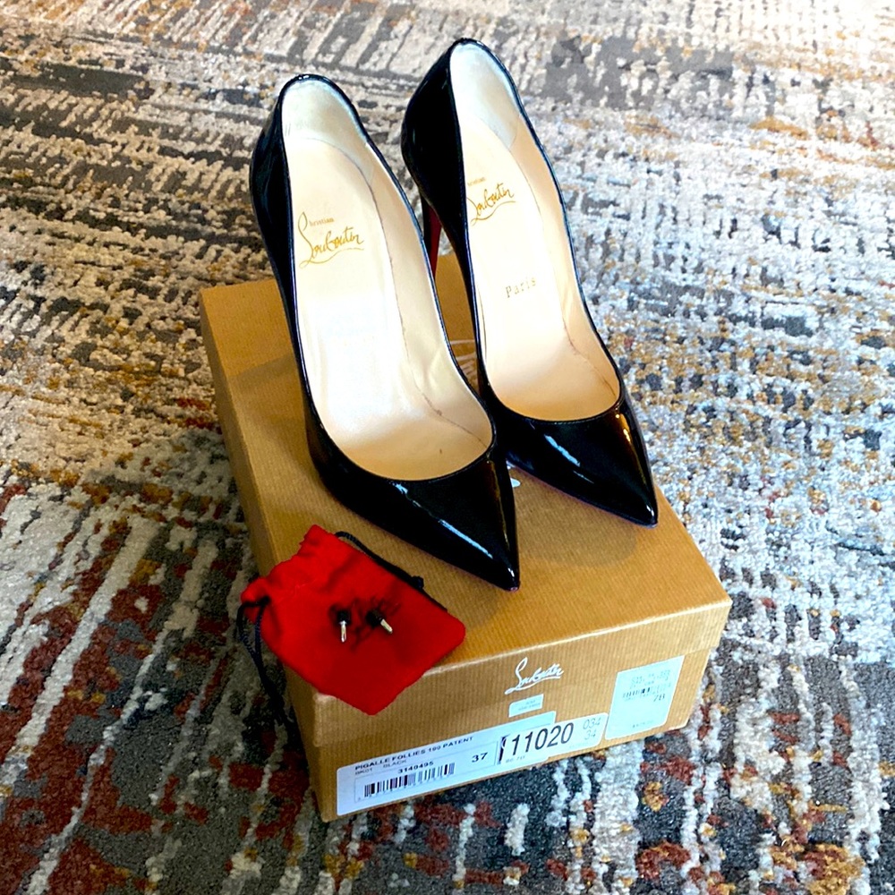 Christian Louboutin Pigalle Black Patent 37